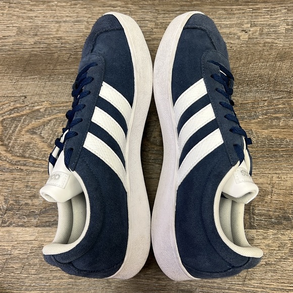 SOLD IN STORE Adidas Women’s Court/ Skate Shoes Size 8.5 - Picture 8 of 9